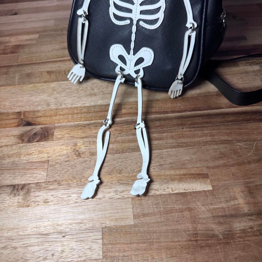 Bath-body-works Women's Black Bag - Picture 6 of 6
